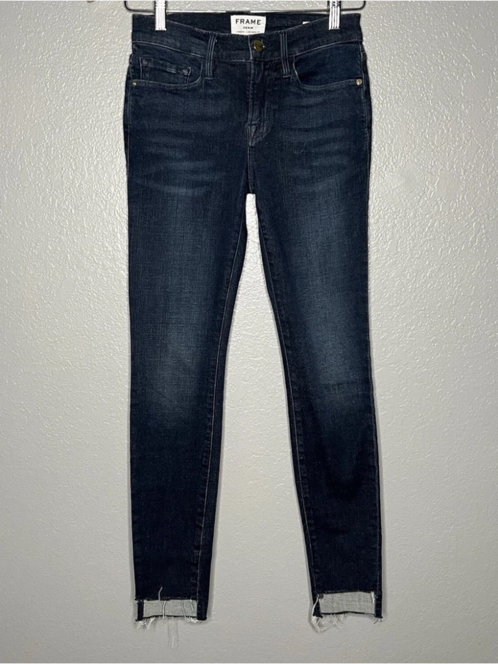 Frame Le Skinny de Jeanne Galvin Dark Wash Raw Hem Jeans LSJRS206 Womens‎ 27
